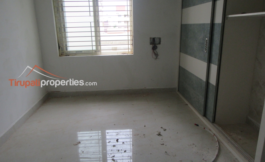 Luxurious and Spacious 2160 Sft North Face Individual Floor #3Bhk #Apartment #FlatforSale Near #Lakshmipuram Circle, #Tirupati